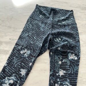 Lululemon Athletica Blue Patterned Leggings